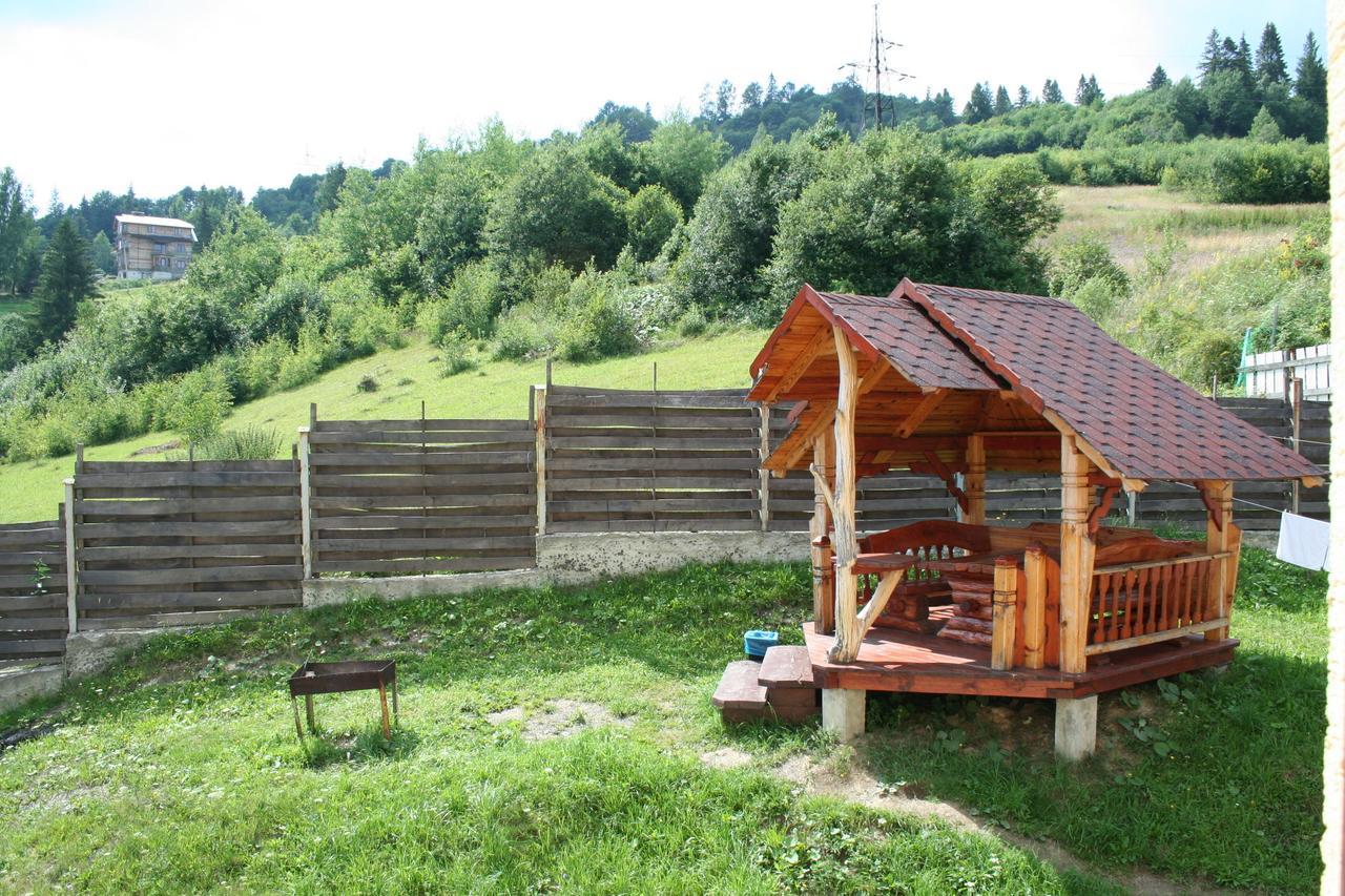 Chagari Hotel Slavske Εξωτερικό φωτογραφία